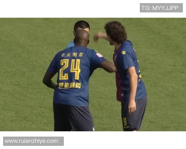 足球巨星尴尬瞬间大曝光 这些失误让球迷捧腹大笑